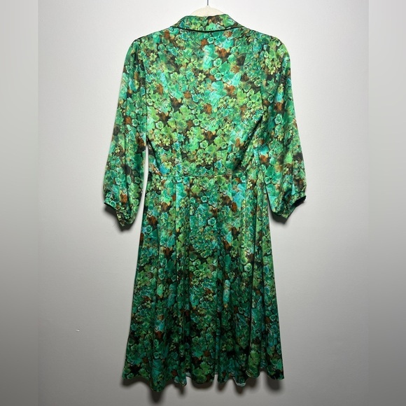 Merlis 3/4” Sleeve Silk-like Floral Dress Bubble Sleeve - Picture 3 of 7